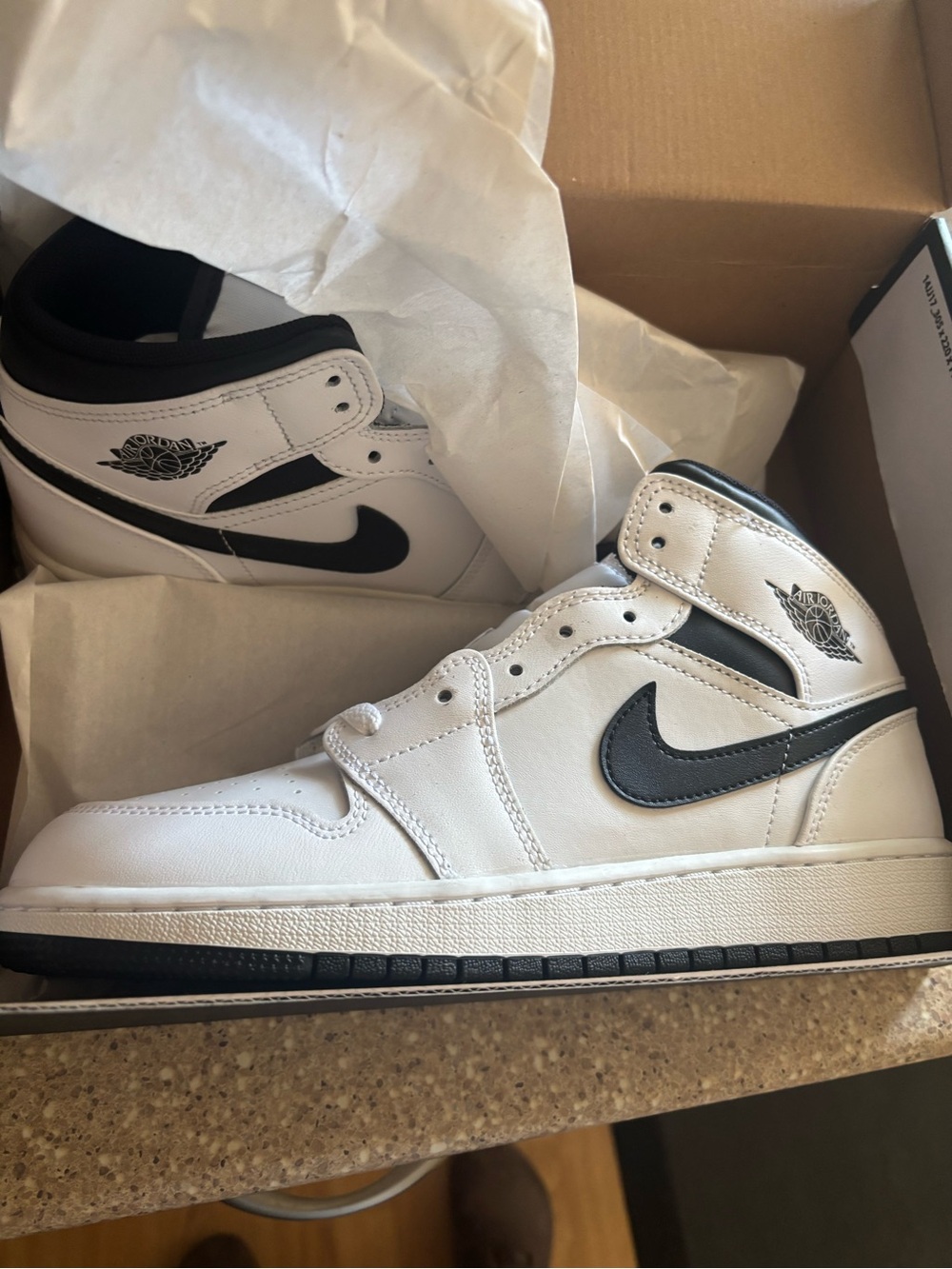 Nike Men's High-Top Sneakers White/Black
